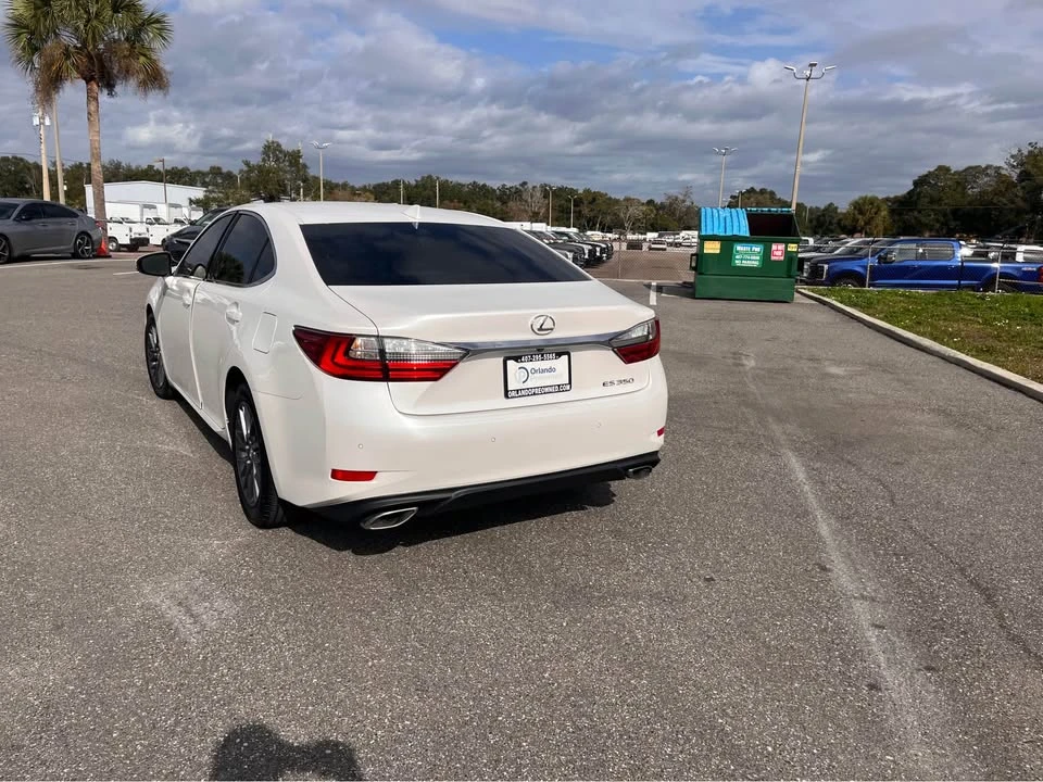 2018 Lexus ES 6th Gen - Image 4 of 17
