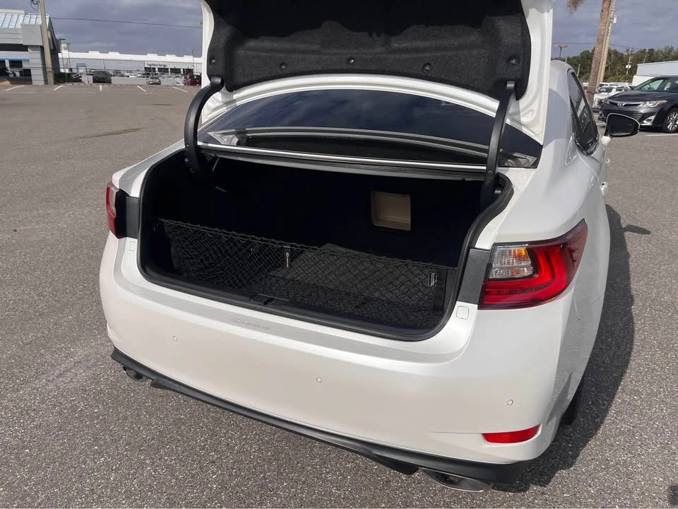 2018 Lexus ES 6th Gen - Image 5 of 17
