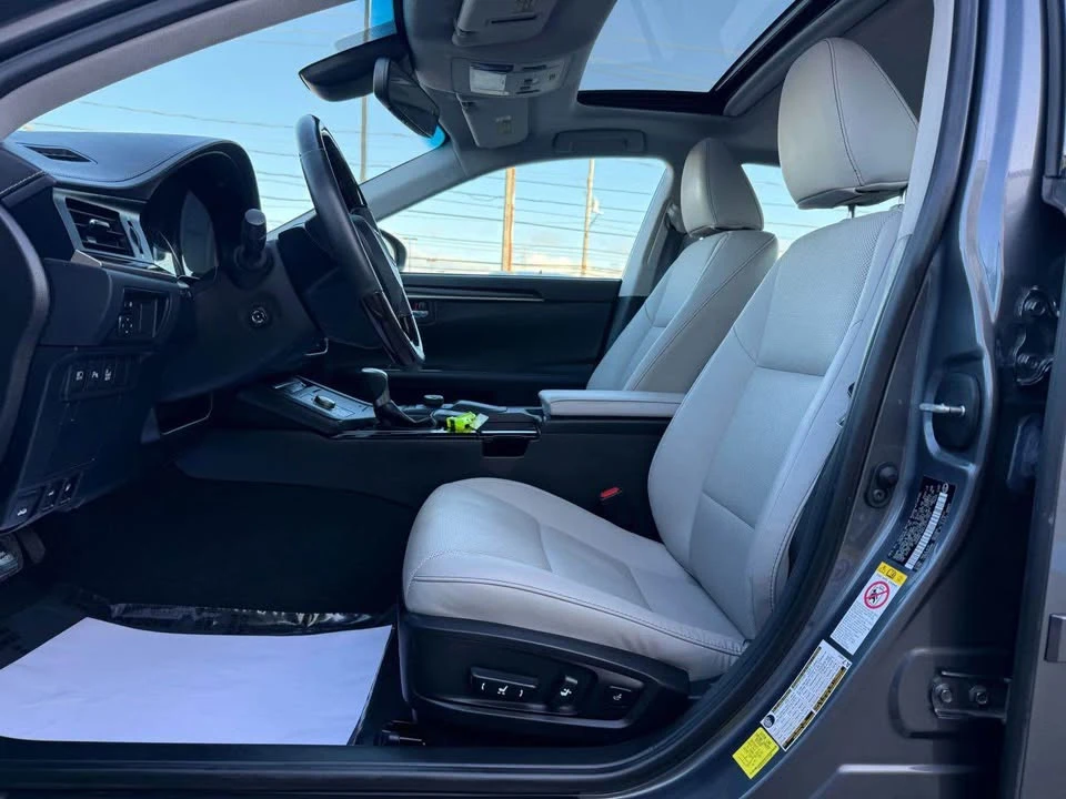 2018 Lexus ES 6th Gen - Image 6 of 8