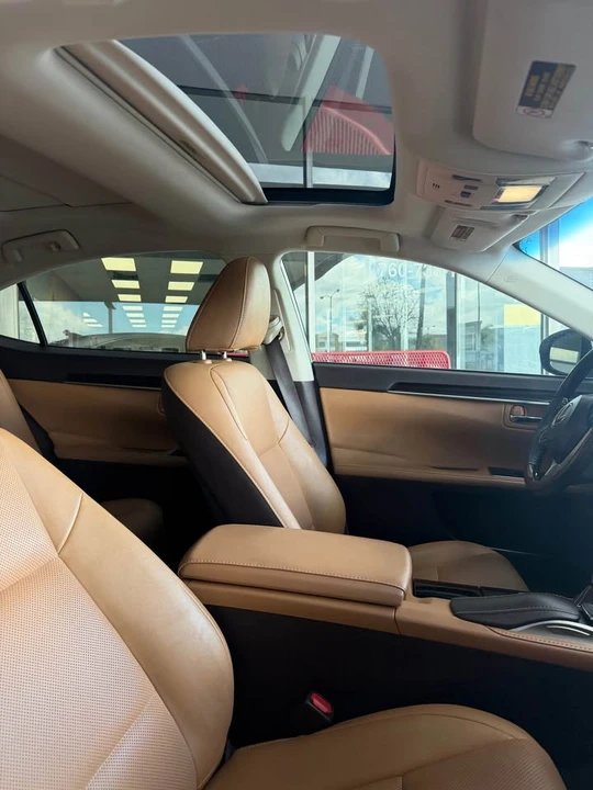 2018 Lexus ES 6th Gen - Image 4 of 6