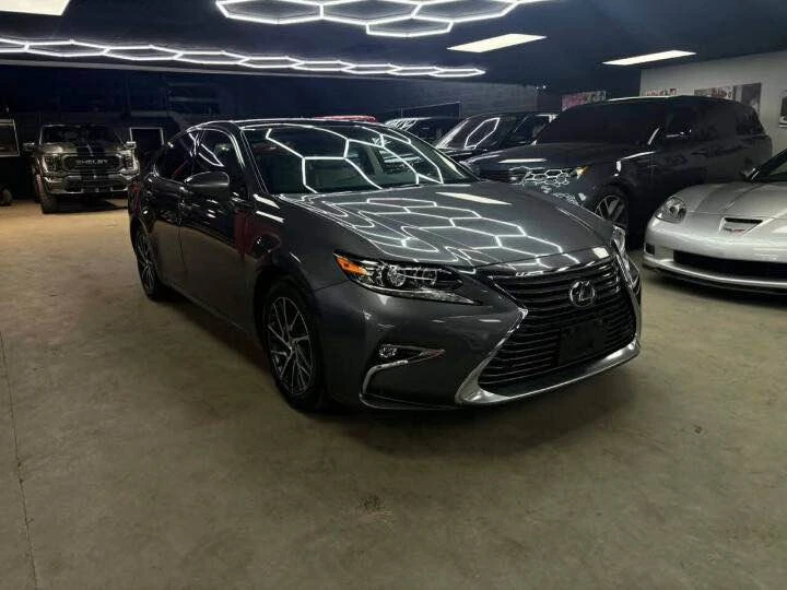 2018 Lexus ES 6th Gen - Image 3 of 20
