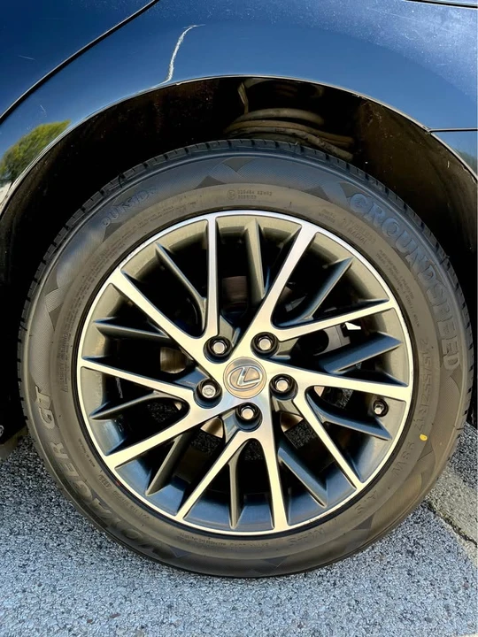 2018 Lexus ES 6th Gen - Image 6 of 13