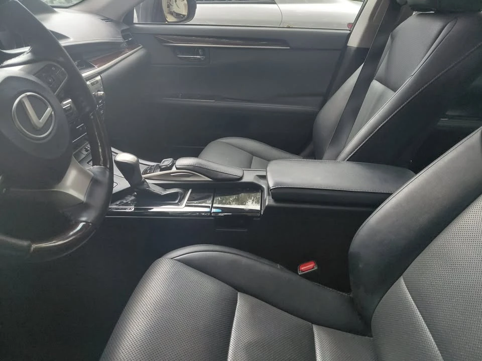 2018 Lexus ES 6th Gen - Image 5 of 5