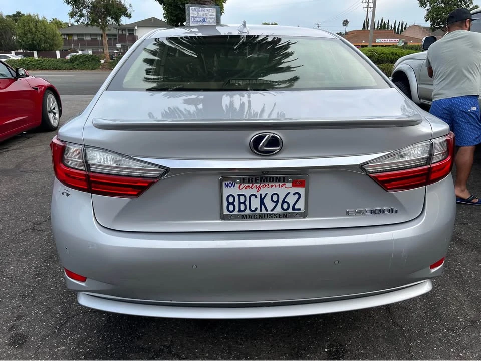 2018 Lexus ES 6th Gen - Image 6 of 20