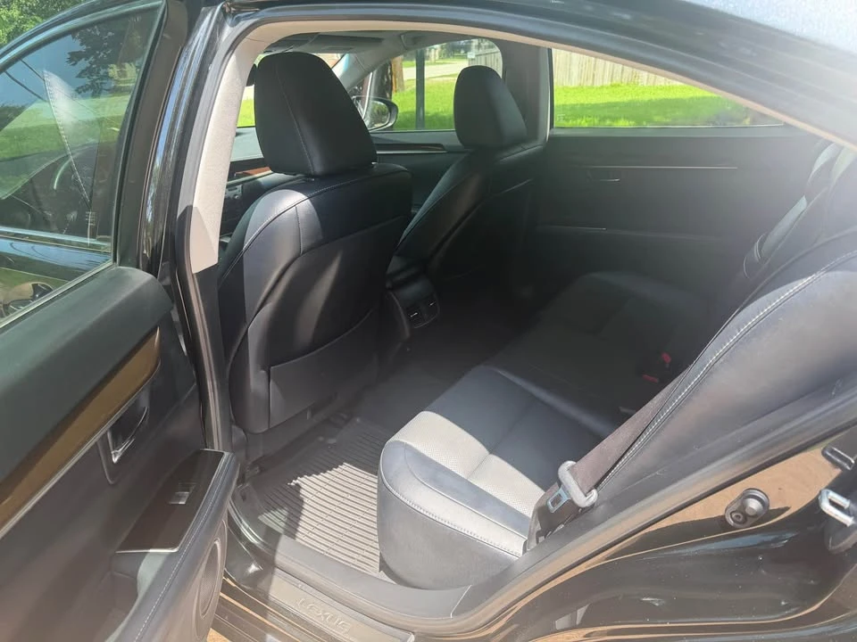2018 Lexus ES 6th Gen - Image 9 of 10