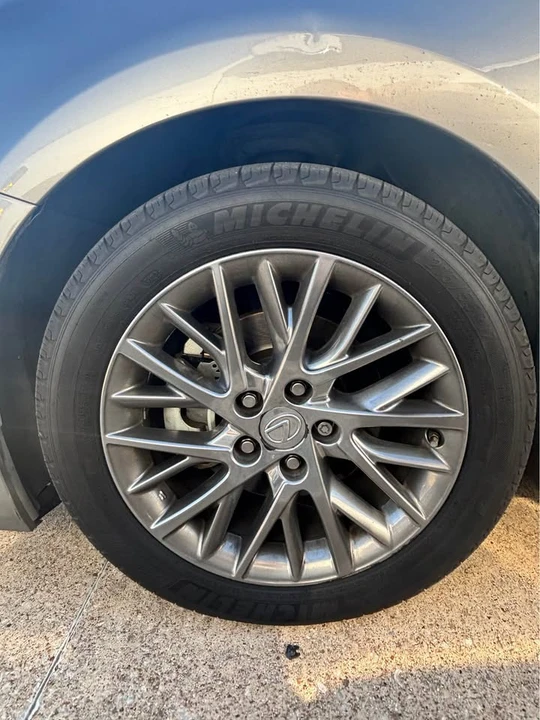 2018 Lexus ES 6th Gen - Image 7 of 9