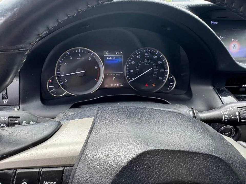 2018 Lexus ES 6th Gen - Image 5 of 16