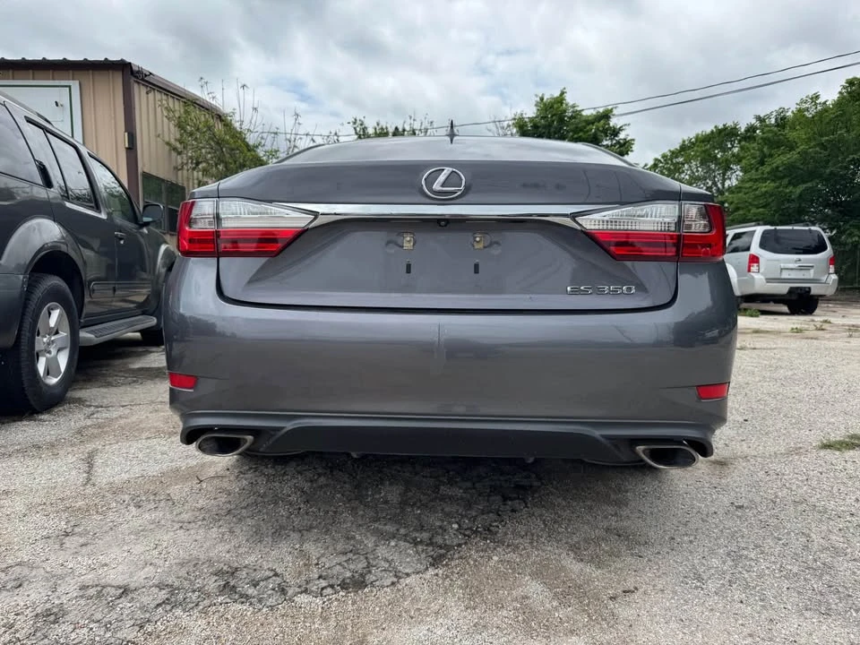 2018 Lexus ES 6th Gen - Image 3 of 16
