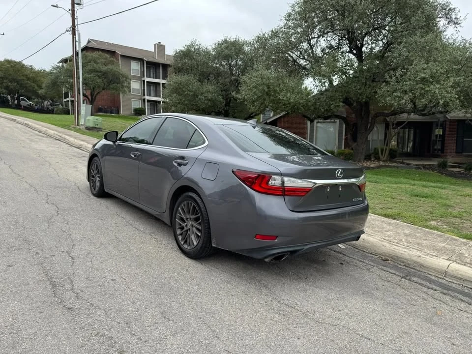 2018 Lexus ES 6th Gen - Image 4 of 20