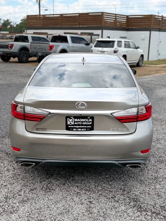 2018 Lexus ES 6th Gen - Image 4 of 10