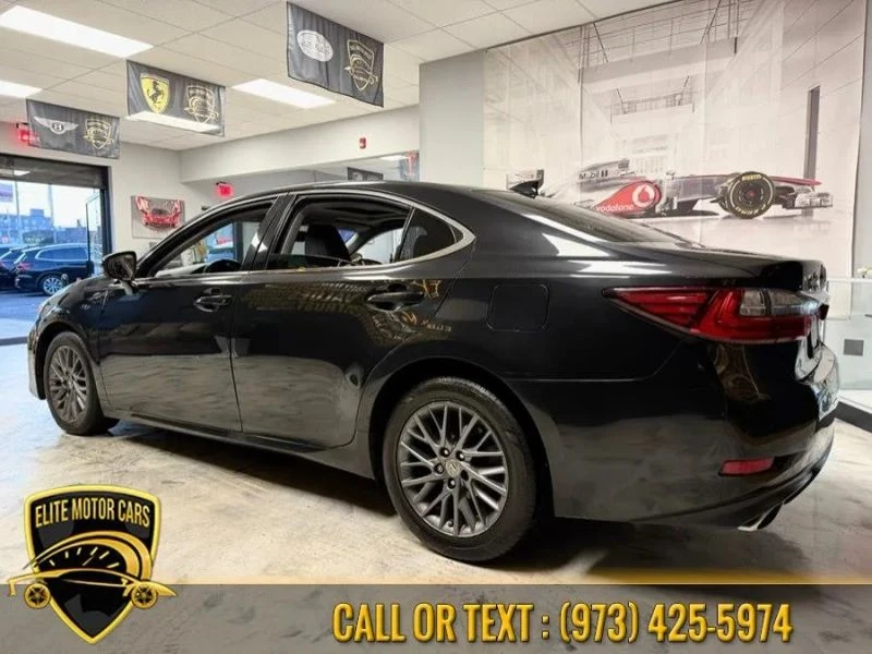 2018 Lexus ES 6th Gen - Image 7 of 12
