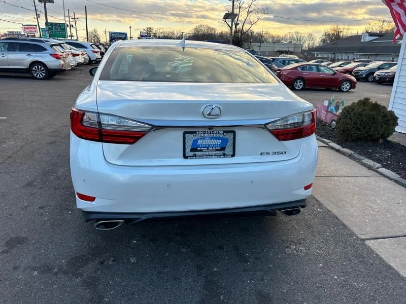 2018 Lexus ES 6th Gen - Image 6 of 12