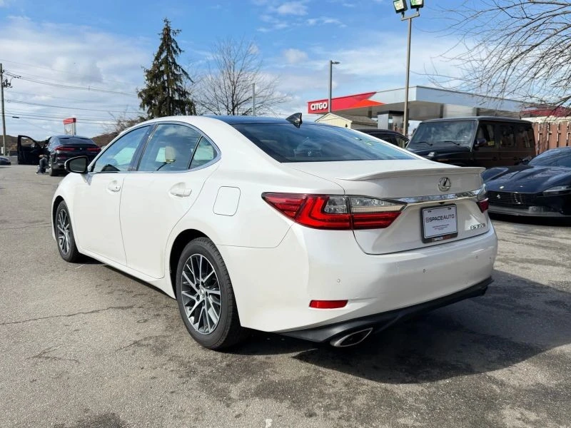 2018 Lexus ES 6th Gen - Image 6 of 12