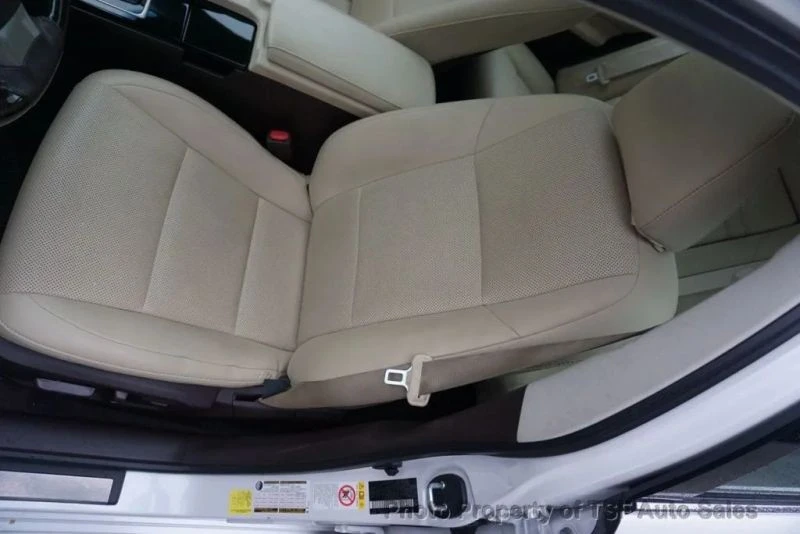 2018 Lexus ES 6th Gen - Image 12 of 12