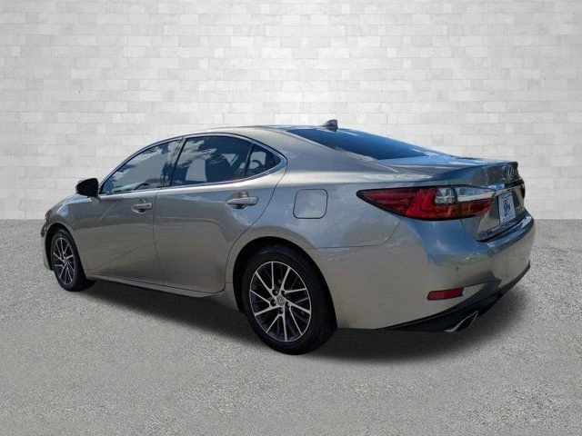 2018 Lexus ES 6th Gen - Image 4 of 21