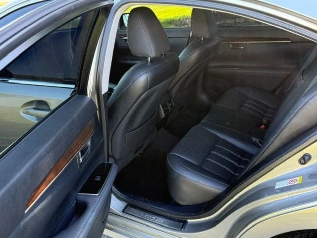 2018 Lexus ES 6th Gen - Image 14 of 19