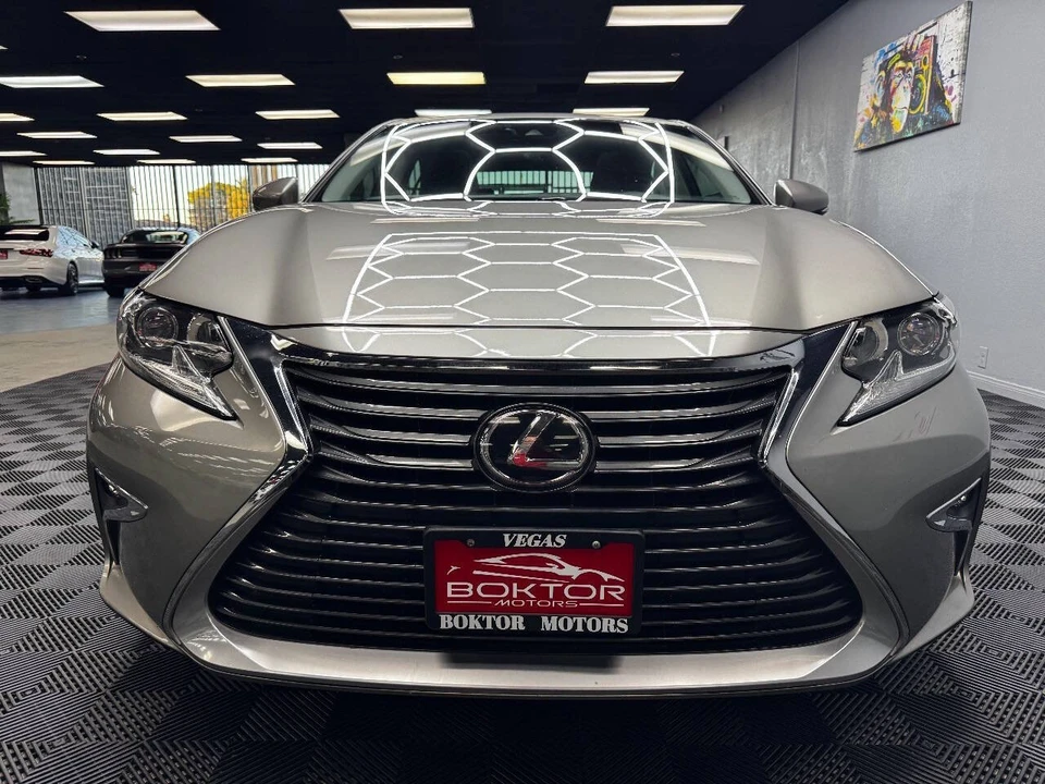 2018 Lexus ES 6th Gen - Image 4 of 12