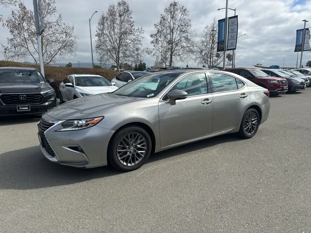2018 Lexus ES 6th Gen - Image 5 of 5
