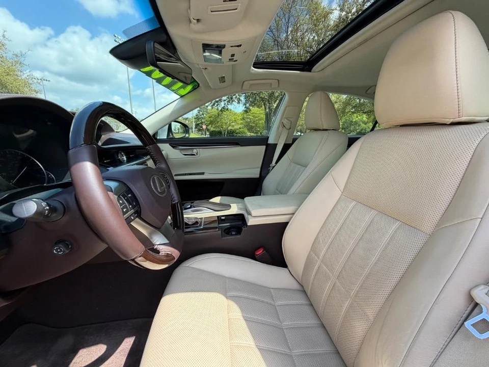 2018 Lexus ES 6th Gen - Image 7 of 21