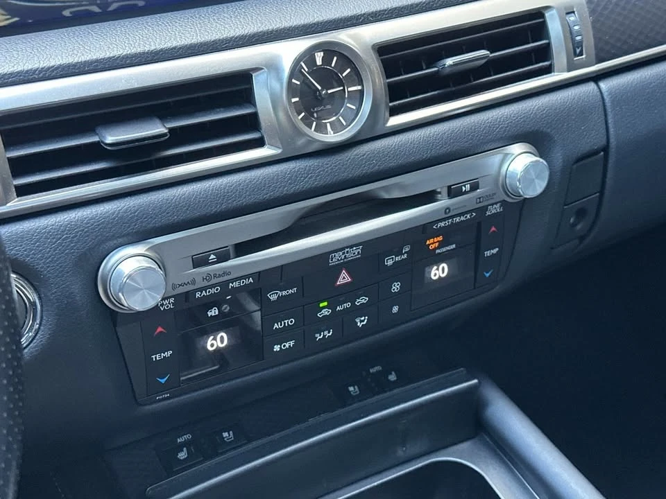 2018 Lexus GS 4th Gen - Image 13 of 20