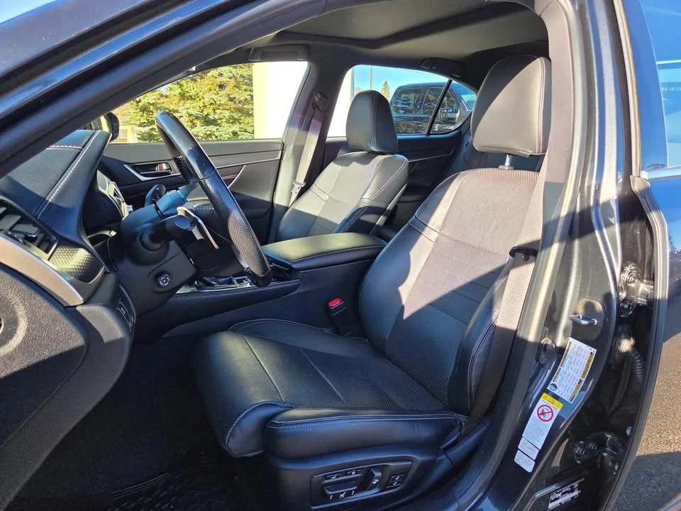 2018 Lexus GS 4th Gen - Image 7 of 7