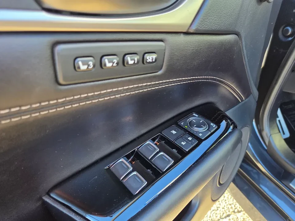 2018 Lexus GS 4th Gen - Image 6 of 9