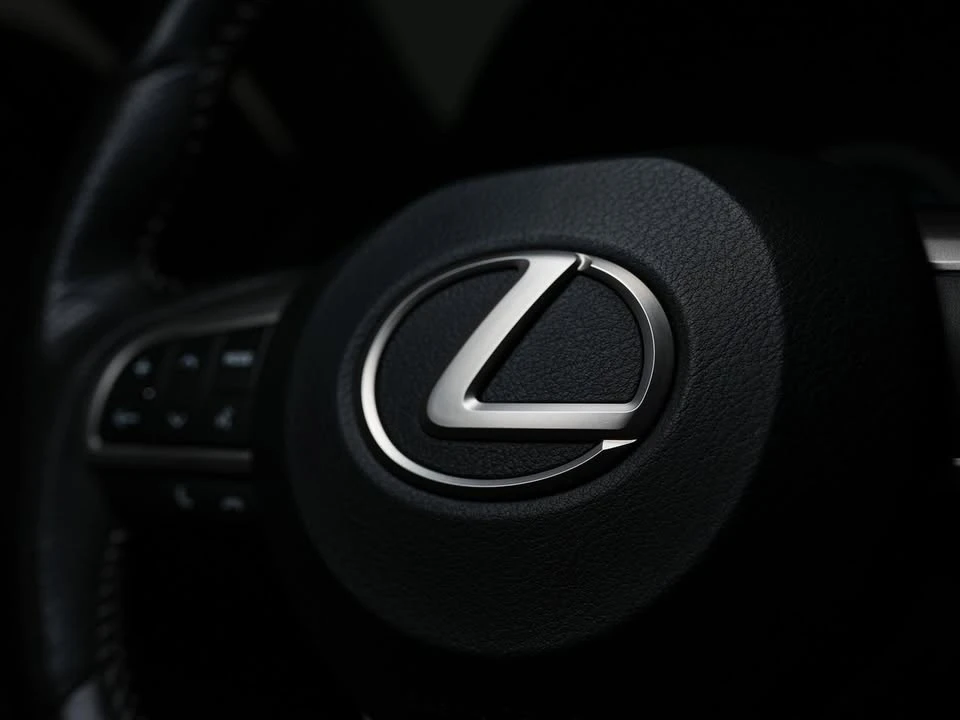 2018 Lexus GS 4th Gen - Image 13 of 20