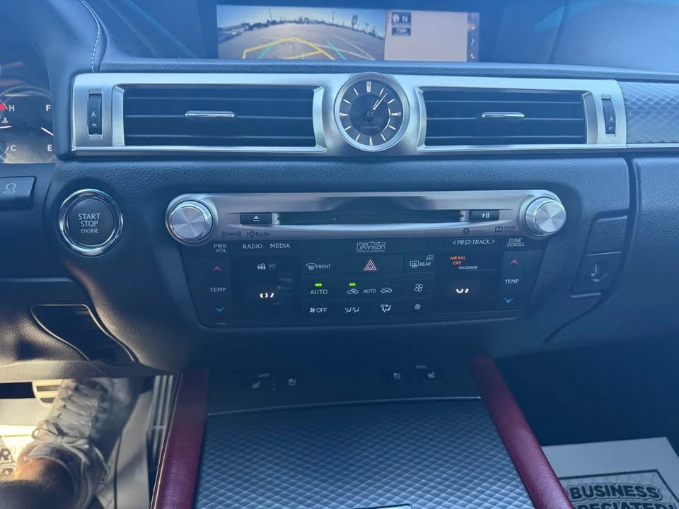 2018 Lexus GS 4th Gen - Image 17 of 19
