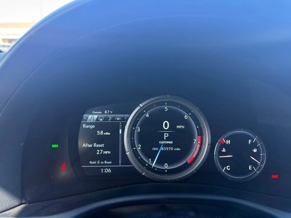 2018 Lexus GS 4th Gen - Image 16 of 19