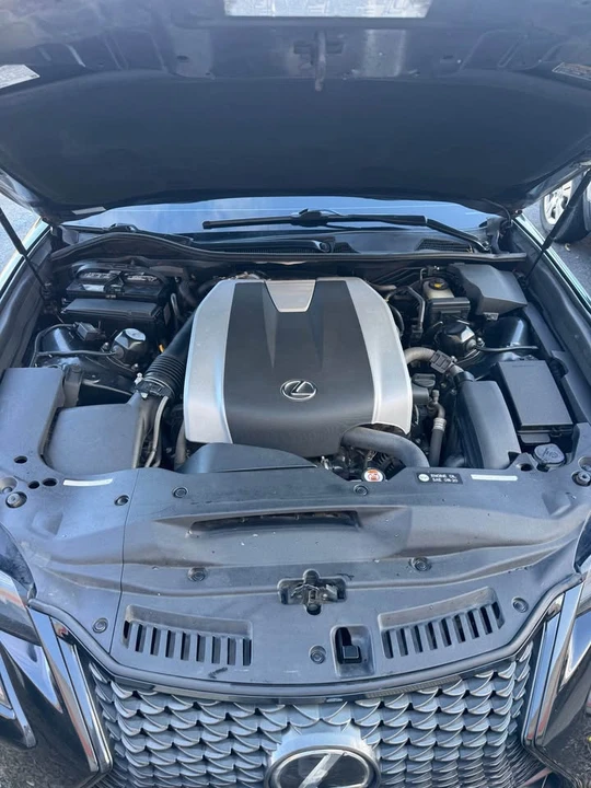 2018 Lexus GS 4th Gen - Image 9 of 11
