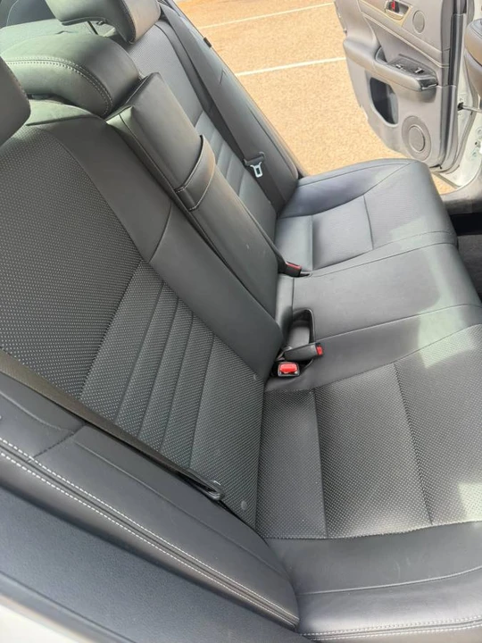 2018 Lexus GS 4th Gen - Image 17 of 24