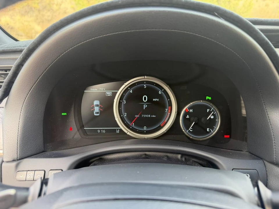2018 Lexus GS 4th Gen - Image 11 of 24