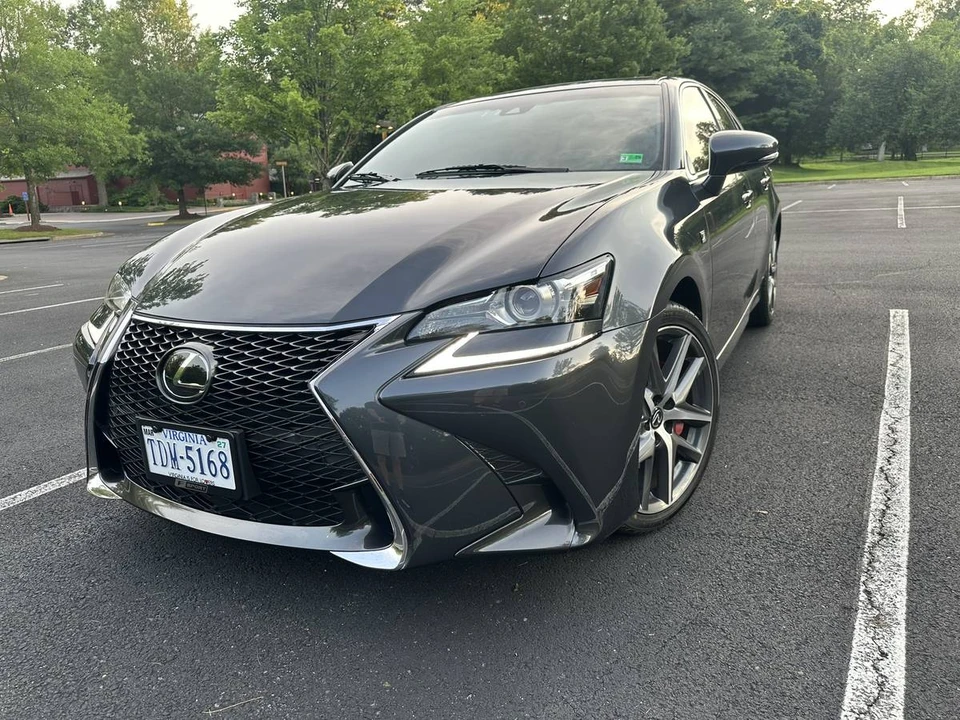 2018 Lexus GS 4th Gen - Image 10 of 19