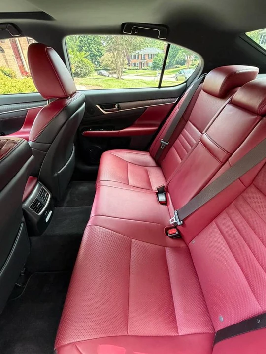 2018 Lexus GS 4th Gen - Image 17 of 19