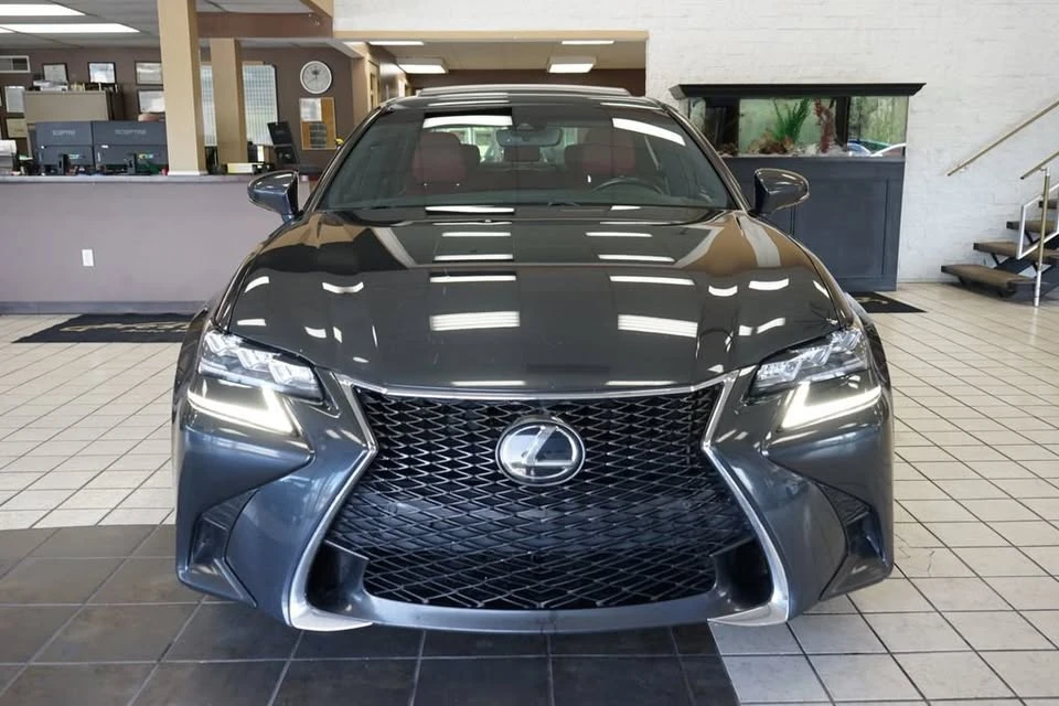 2018 Lexus GS 4th Gen - Image 11 of 20