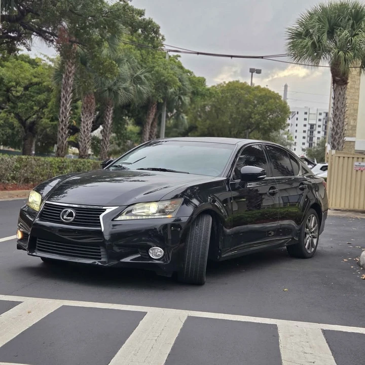2018 Lexus GS 4th Gen - Image 5 of 8