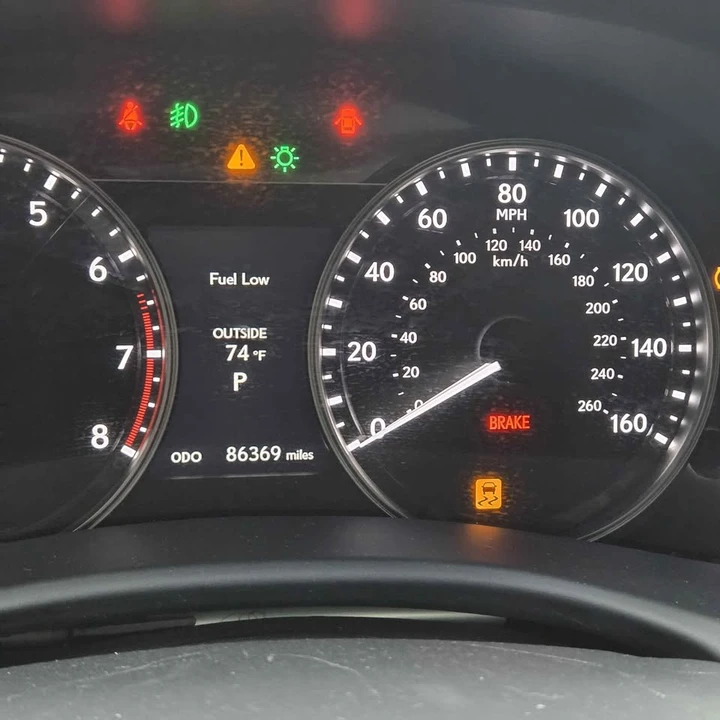 2018 Lexus GS 4th Gen - Image 7 of 8