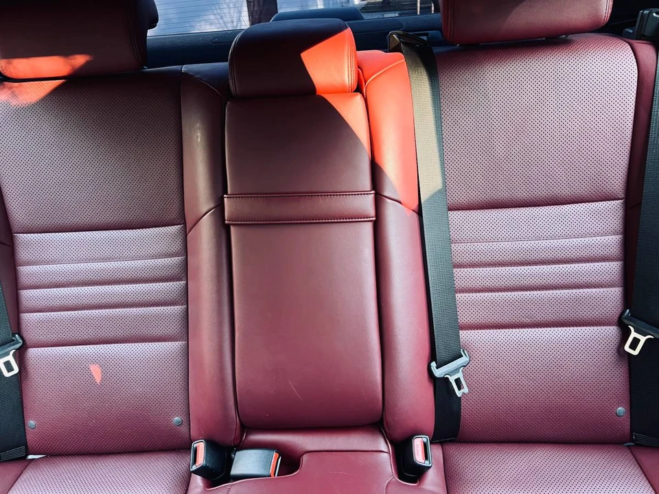 2018 Lexus GS F 4th Gen - Image 17 of 21