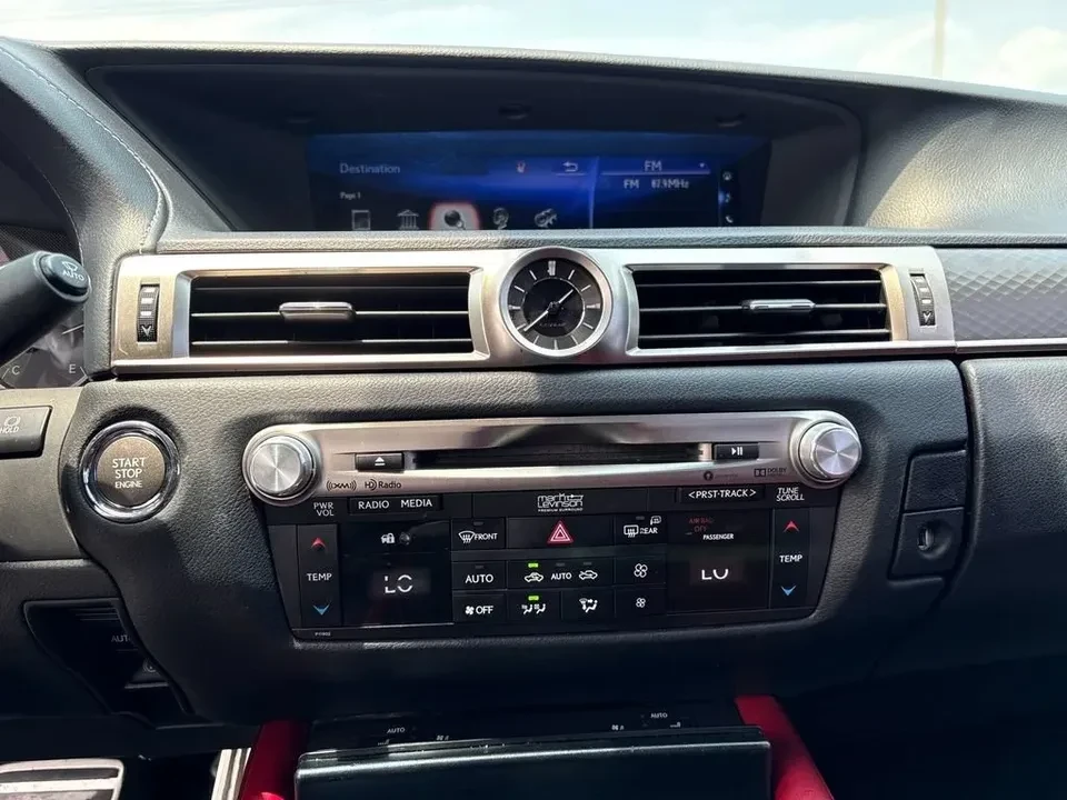 2018 Lexus GS 4th Gen - Image 9 of 14