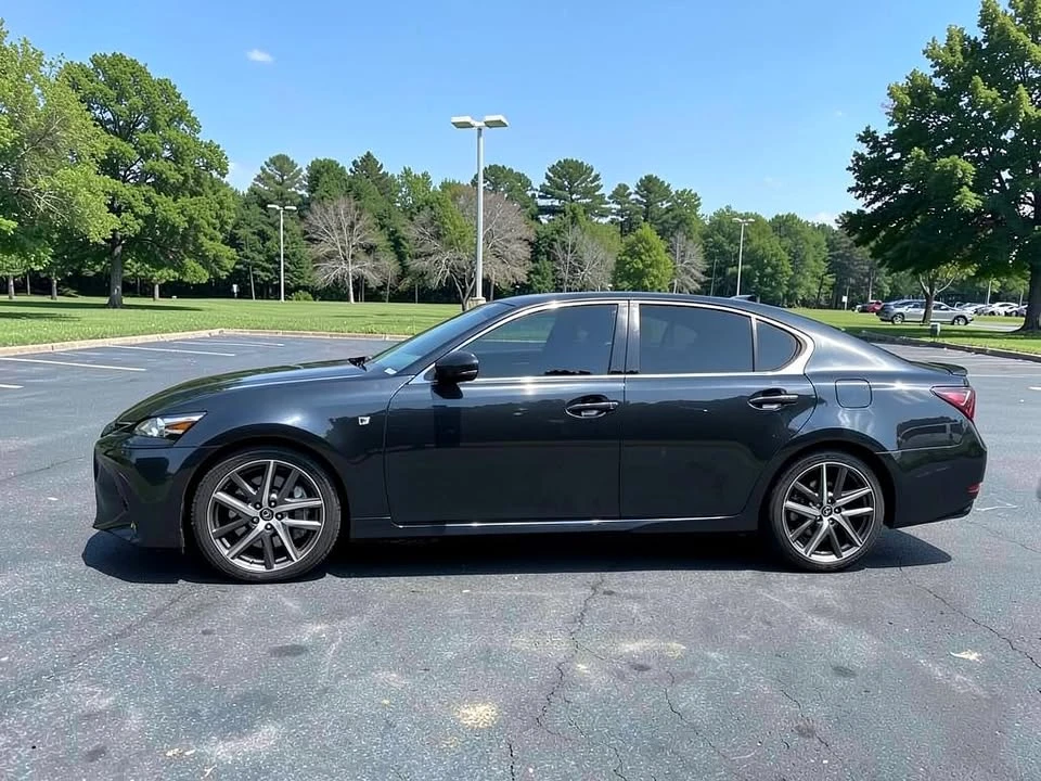 2018 Lexus GS 4th Gen - Image 11 of 14