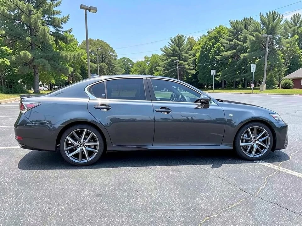 2018 Lexus GS 4th Gen - Image 14 of 14