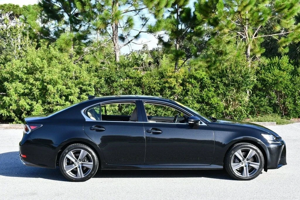 2018 Lexus GS 4th Gen - Image 7 of 12