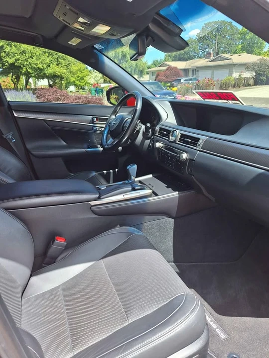 2018 Lexus GS 4th Gen - Image 5 of 6