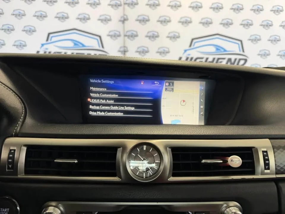 2018 Lexus GS 4th Gen - Image 17 of 19