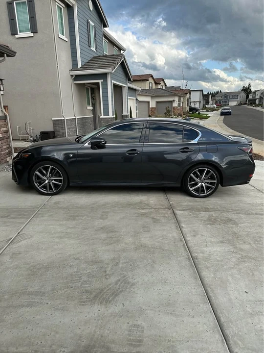 2018 Lexus GS 4th Gen - Image 3 of 4