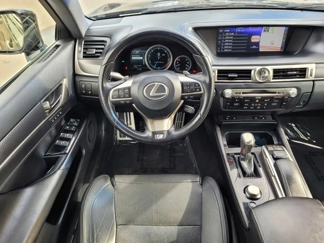 2018 Lexus GS 4th Gen - Image 11 of 12