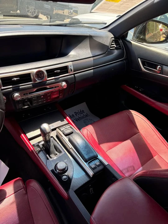 2018 Lexus GS 4th Gen - Image 9 of 11