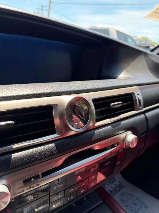 2018 Lexus GS 4th Gen - Image 11 of 11
