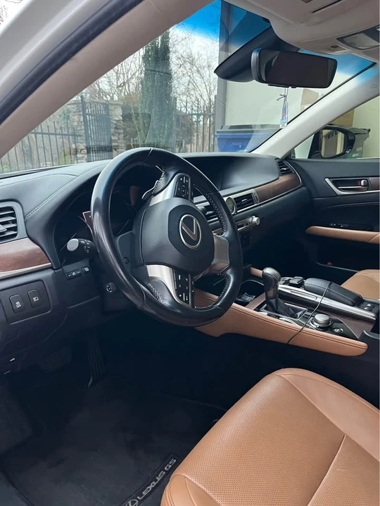 2018 Lexus GS 4th Gen - Image 7 of 9