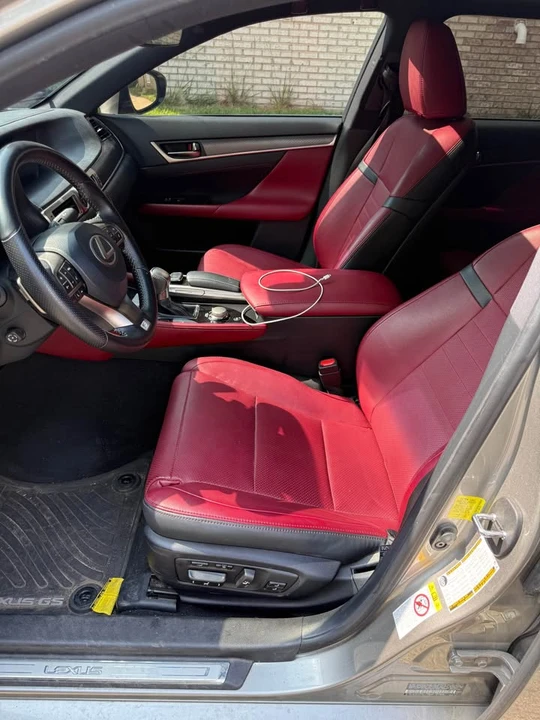 2018 Lexus GS 4th Gen - Image 6 of 10